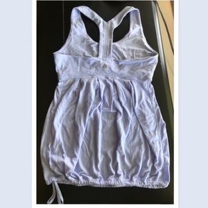 LULULEMON TANK TOP WITH BUILT IN BRA SIZE 6